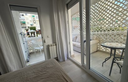 Resale - Apartment - Middle Floor Apartment - Estepona - Estepona Centro