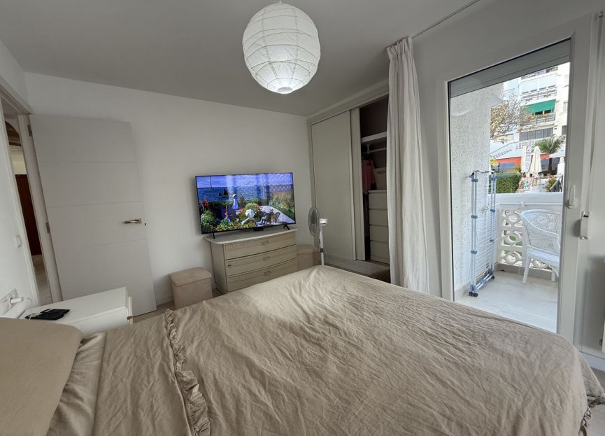 Resale - Apartment - Middle Floor Apartment - Estepona - Estepona Centro