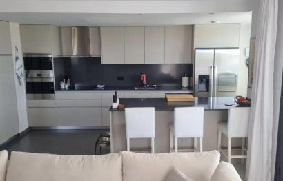 Resale - Apartment - Penthouse - Estepona - Estepona Centro
