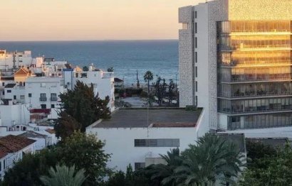 Resale - Apartment - Penthouse - Estepona - Estepona Centro
