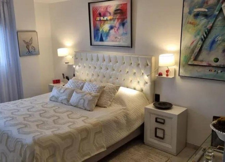 Resale - Apartment - Penthouse - Estepona - Estepona Centro