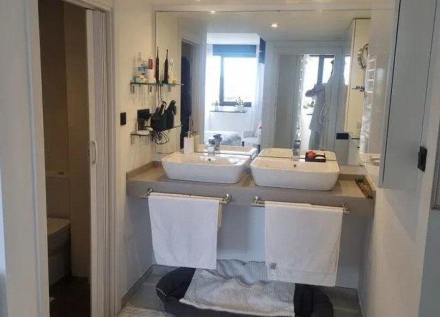 Resale - Apartment - Penthouse - Estepona - Estepona Centro