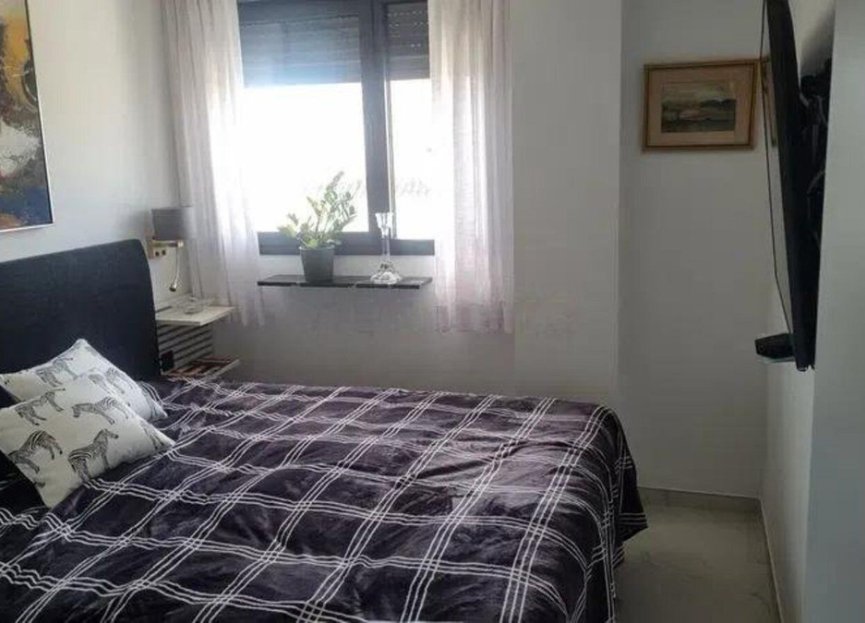 Resale - Apartment - Penthouse - Estepona - Estepona Centro