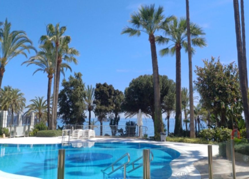 Resale - Apartment - Middle Floor Apartment - Marbella - Marbella Centro