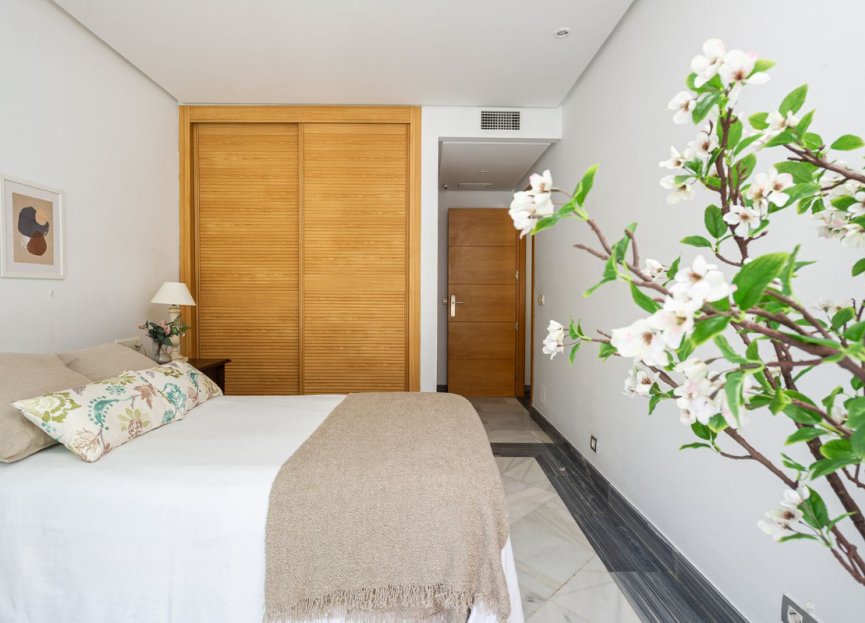 Resale - Apartment - Middle Floor Apartment - Marbella - Marbella Centro