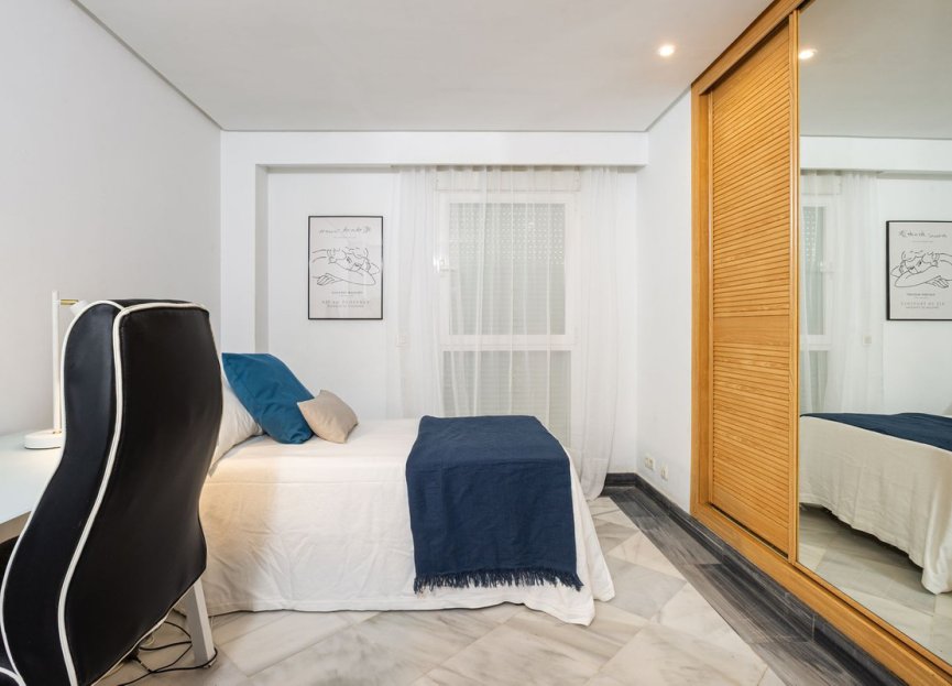 Resale - Apartment - Middle Floor Apartment - Marbella - Marbella Centro