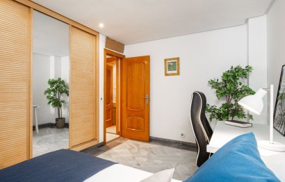 Resale - Apartment - Middle Floor Apartment - Marbella - Marbella Centro