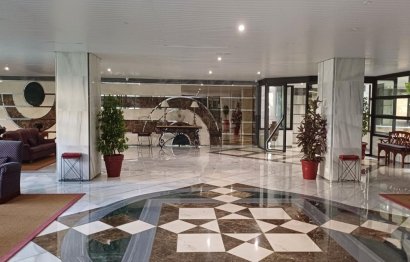 Resale - Apartment - Middle Floor Apartment - Marbella - Marbella Centro