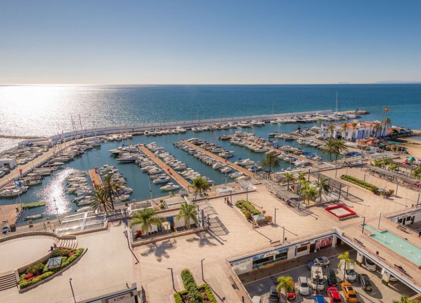 Resale - Apartment - Middle Floor Apartment - Marbella - Marbella Centro