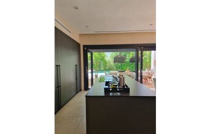 Resale - House - Detached Villa - Marbella - Marbella Centro