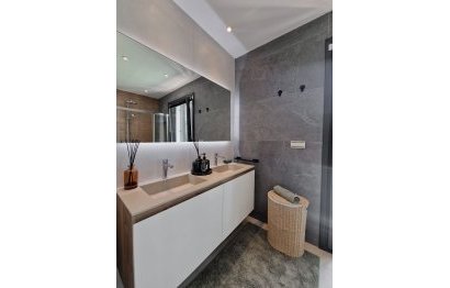 Resale - House - Detached Villa - Marbella - Marbella Centro