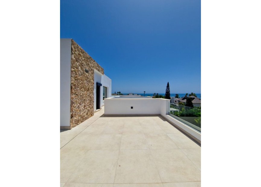 Resale - House - Detached Villa - Marbella - Marbella Centro