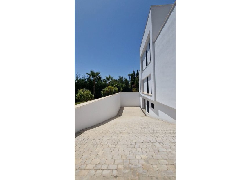 Resale - House - Detached Villa - Marbella - Marbella Centro