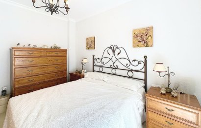 Resale - Apartment - Middle Floor Apartment - Estepona - Estepona Centro