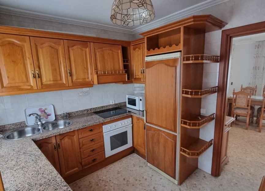 Resale - Apartment - Top Floor Apartment - Estepona - Estepona Centro