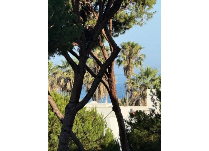 Resale - Apartment - Middle Floor Apartment - Marbella - Puerto Banús