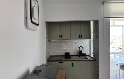 Resale - Apartment - Middle Floor Apartment - Fuengirola - Fuengirola Centro