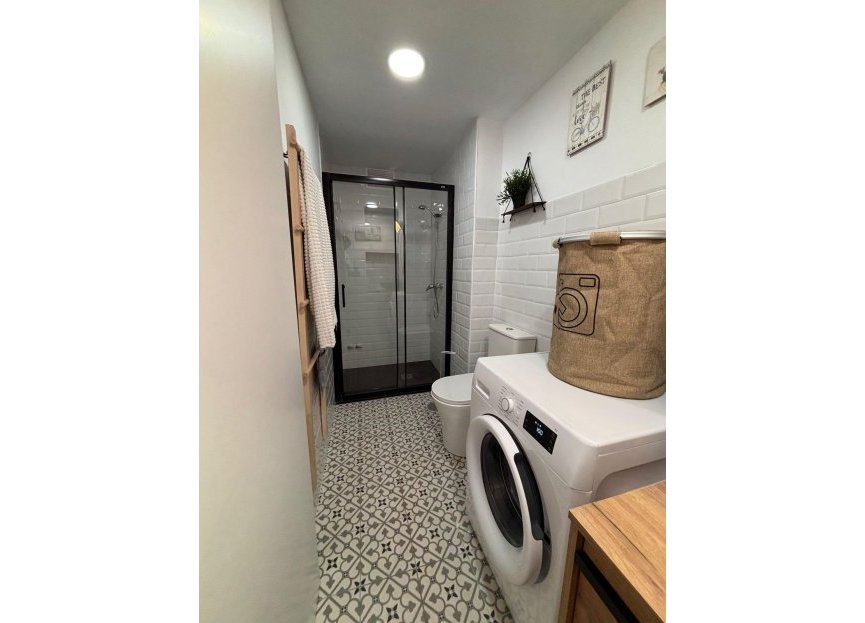 Resale - Apartment - Middle Floor Apartment - Fuengirola - Fuengirola Centro