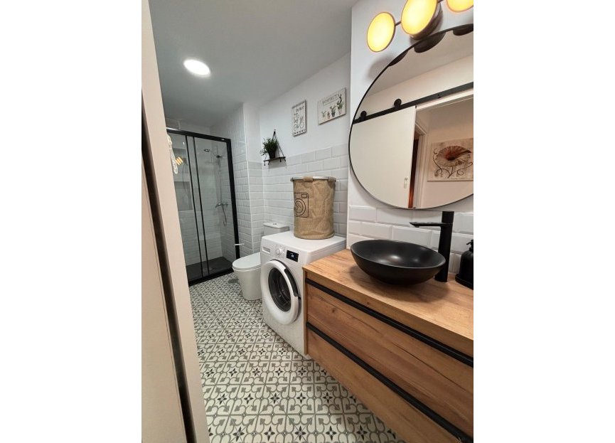 Resale - Apartment - Middle Floor Apartment - Fuengirola - Fuengirola Centro