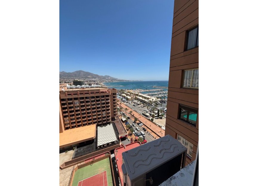 Resale - Apartment - Middle Floor Apartment - Fuengirola - Fuengirola Centro