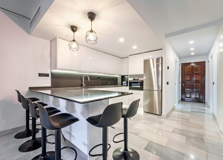 Resale - Ground floor apartment - Marbella - Sierra Blanca