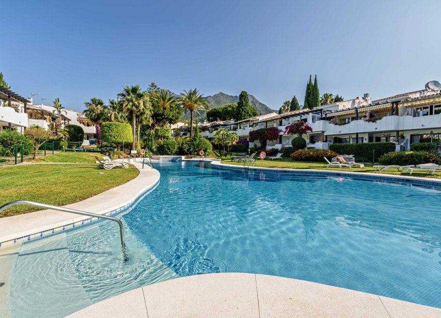 Resale - Ground floor apartment - Marbella - Sierra Blanca