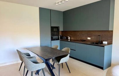 Reventa - Apartment - Middle Floor Apartment - Benahavís - Benahavís Centro