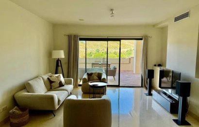 Reventa - Apartment - Middle Floor Apartment - Benahavís - Benahavís Centro