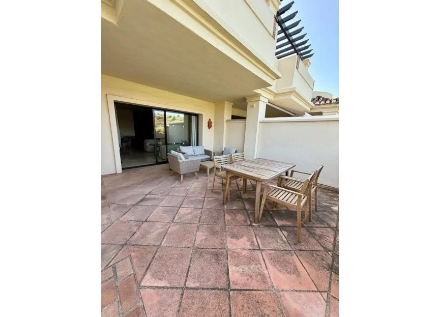 Reventa - Apartment - Middle Floor Apartment - Benahavís - Benahavís Centro