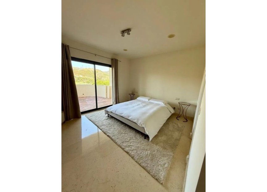 Reventa - Apartment - Middle Floor Apartment - Benahavís - Benahavís Centro