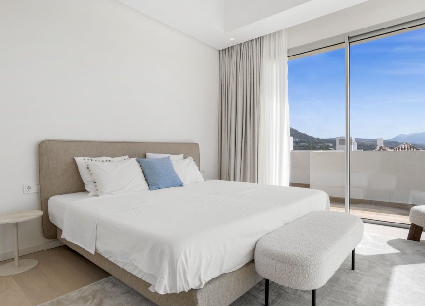 Resale - Apartment - Penthouse - Benahavís - Benahavís Centro