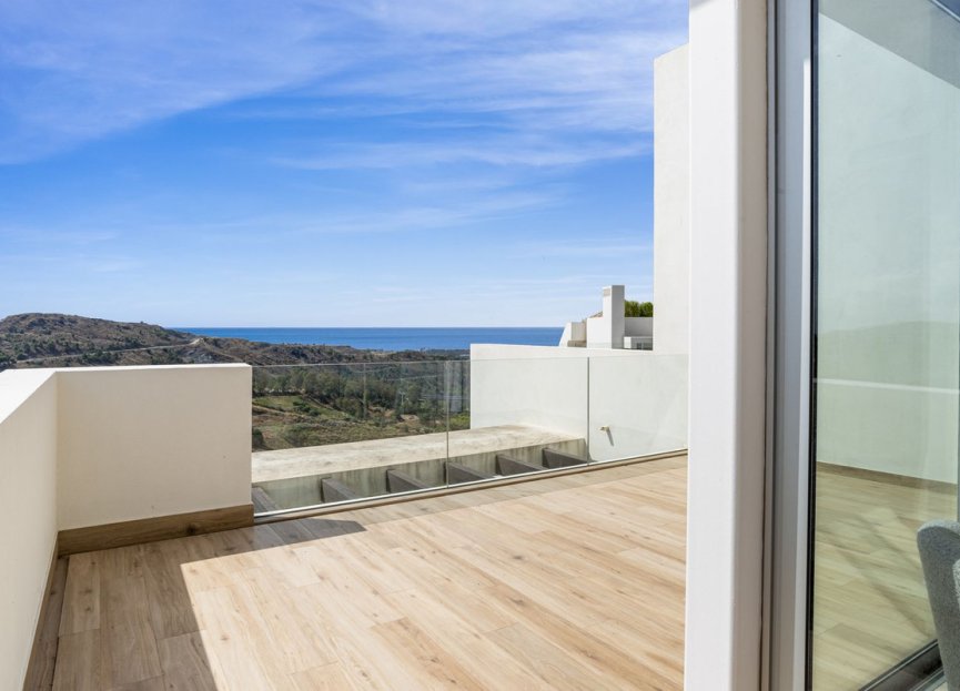 Resale - Apartment - Penthouse - Benahavís - Benahavís Centro