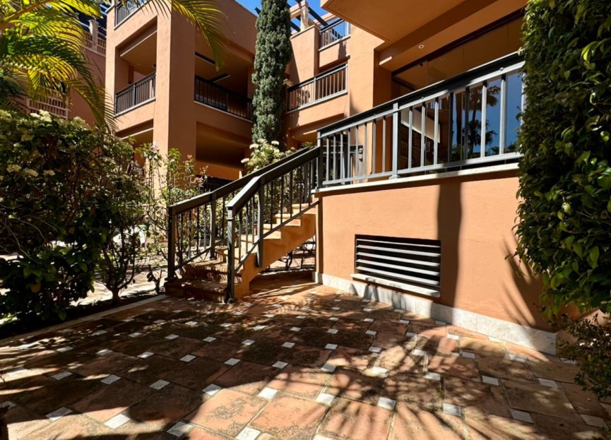 Resale - Ground floor apartment - Marbella - San Pedro De Alcantara