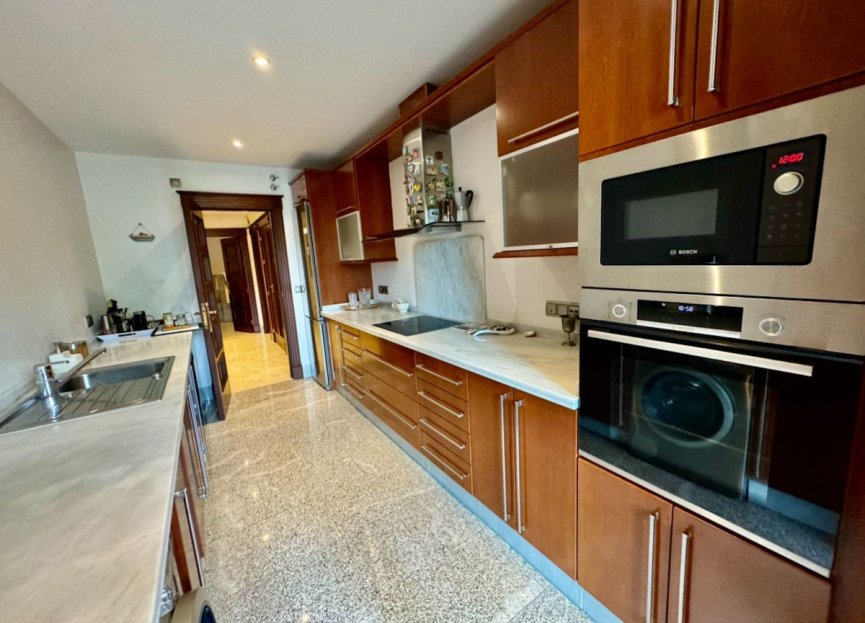 Resale - Ground floor apartment - Marbella - San Pedro De Alcantara