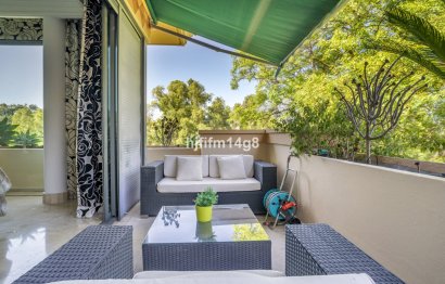 Resale - Apartment - Penthouse - Marbella - Nueva Andalucia