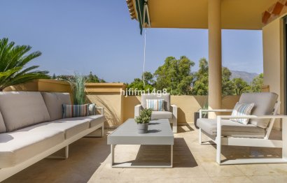 Resale - Apartment - Penthouse - Marbella - Nueva Andalucia
