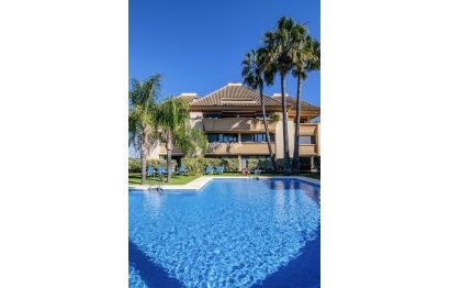 Resale - Apartment - Penthouse - Marbella - Nueva Andalucia