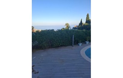 Resale - House - Detached Villa - Benalmádena - Benalmadena Centro