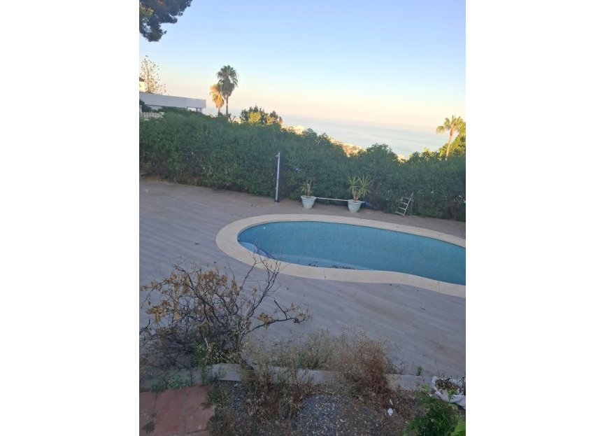 Resale - House - Detached Villa - Benalmádena - Benalmadena Centro