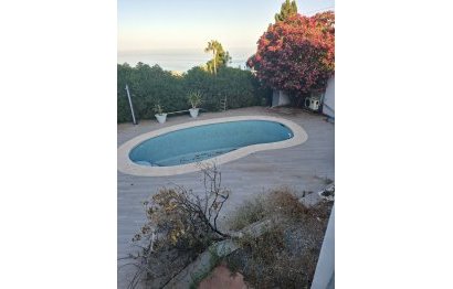 Resale - House - Detached Villa - Benalmádena - Benalmadena Centro