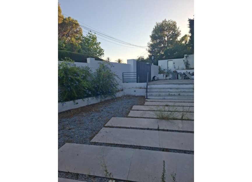 Resale - House - Detached Villa - Benalmádena - Benalmadena Centro