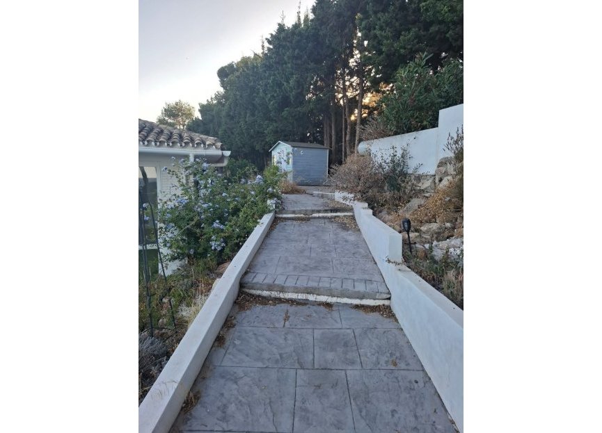 Resale - House - Detached Villa - Benalmádena - Benalmadena Centro