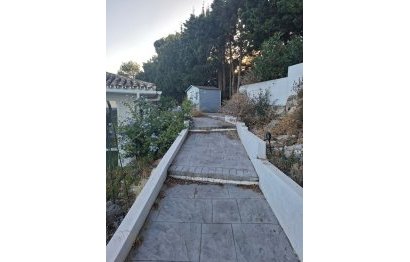 Resale - House - Detached Villa - Benalmádena - Benalmadena Centro