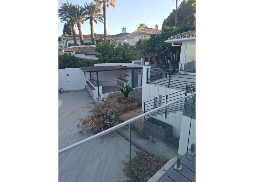 Resale - House - Detached Villa - Benalmádena - Benalmadena Centro