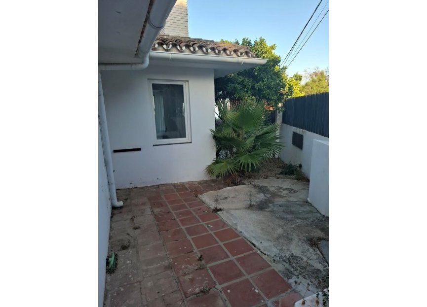 Resale - House - Detached Villa - Benalmádena - Benalmadena Centro