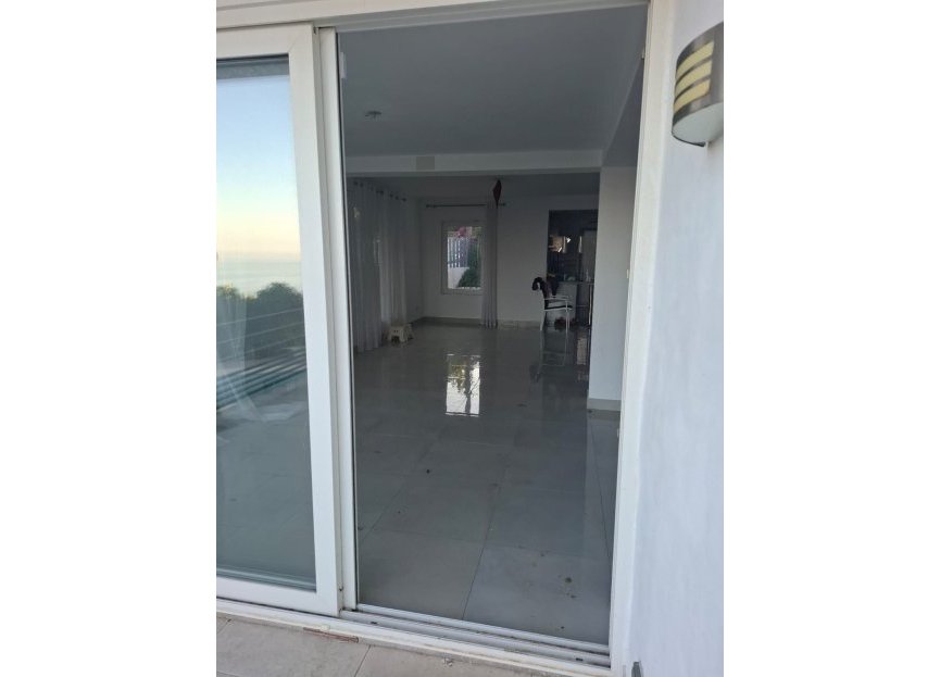 Resale - House - Detached Villa - Benalmádena - Benalmadena Centro