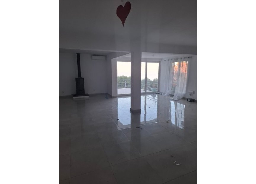 Resale - House - Detached Villa - Benalmádena - Benalmadena Centro