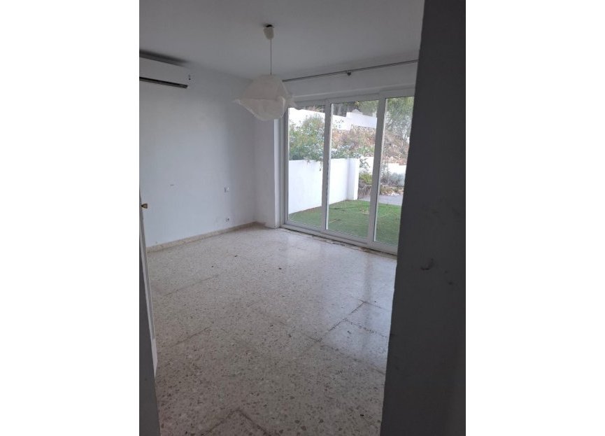 Resale - House - Detached Villa - Benalmádena - Benalmadena Centro