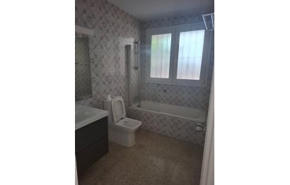 Resale - House - Detached Villa - Benalmádena - Benalmadena Centro