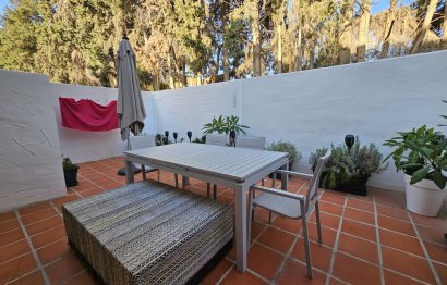 Resale - House - Semi-Detached House - Marbella - Nueva Andalucia